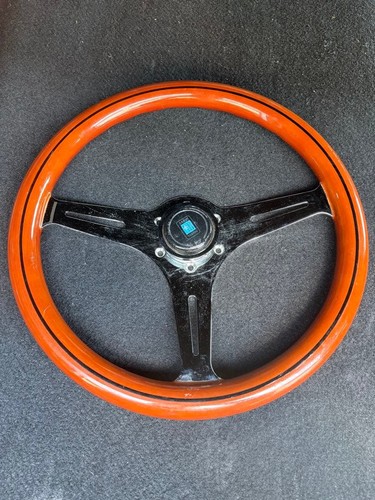 Nardi holzlenkrad hupenknopf - nardi,